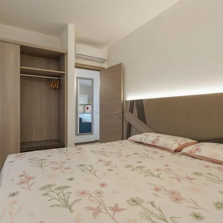 Holiday home Borgo Punta Tegge Il Mare La Il Tramonto